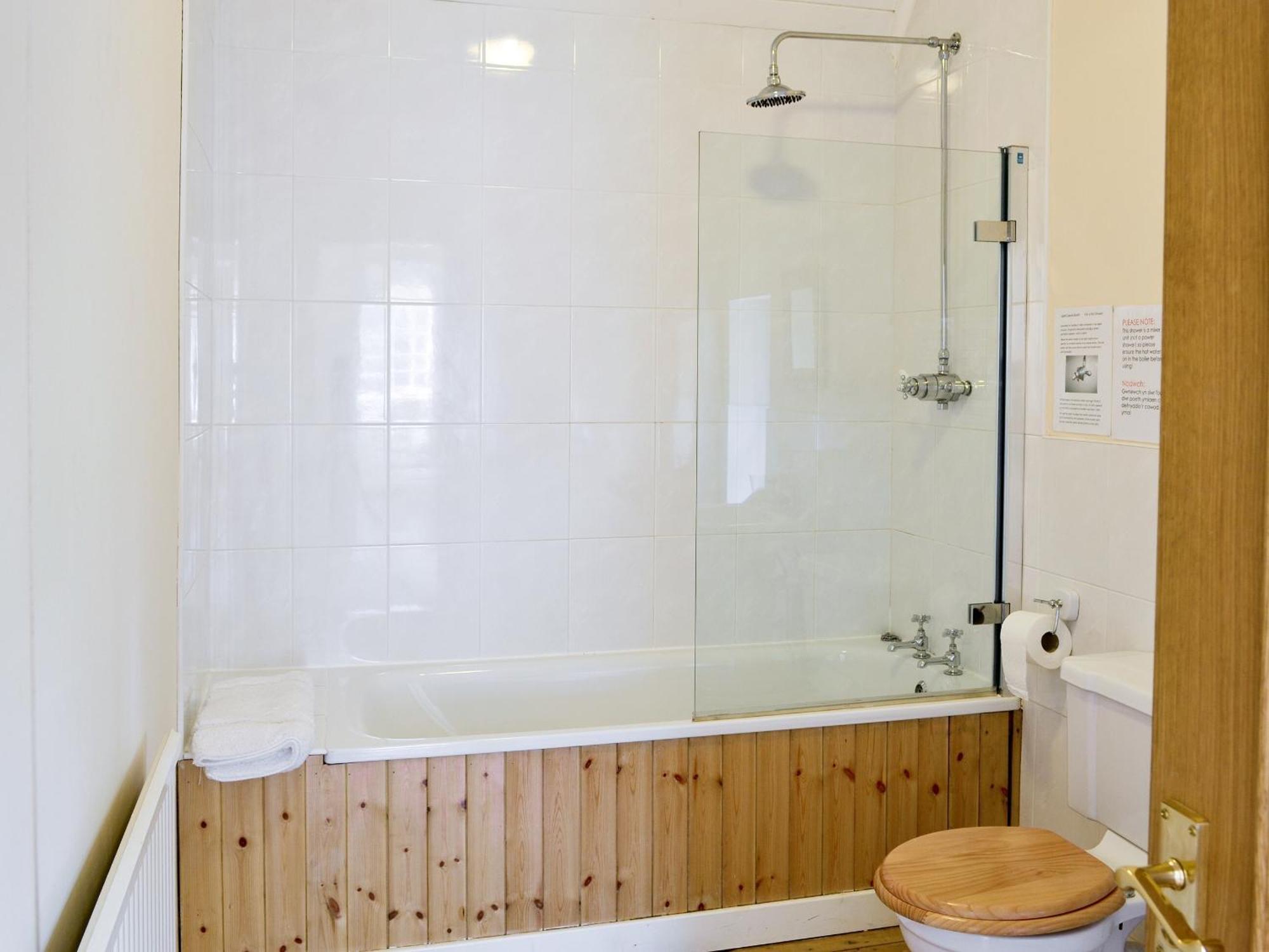 Trem Yr Ynys Villa Бетс-и-код Екстериор снимка